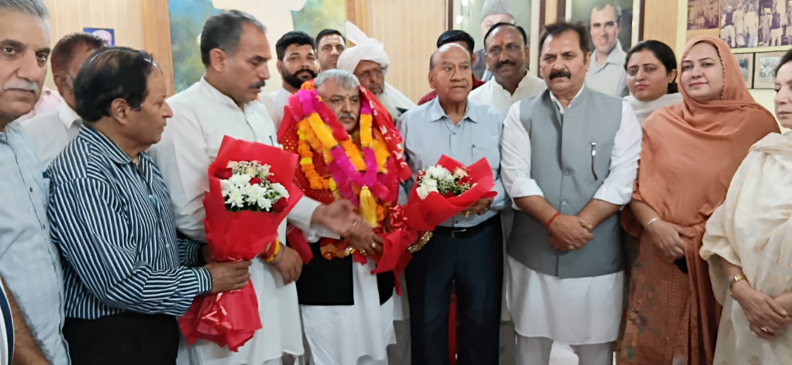 भाजपा को बड़ा झटका: नगरोटा के वरिष्ठ नेता कुलदीप राज शर्मा ने थामा नेशनल कांफ्रेंस का दामन