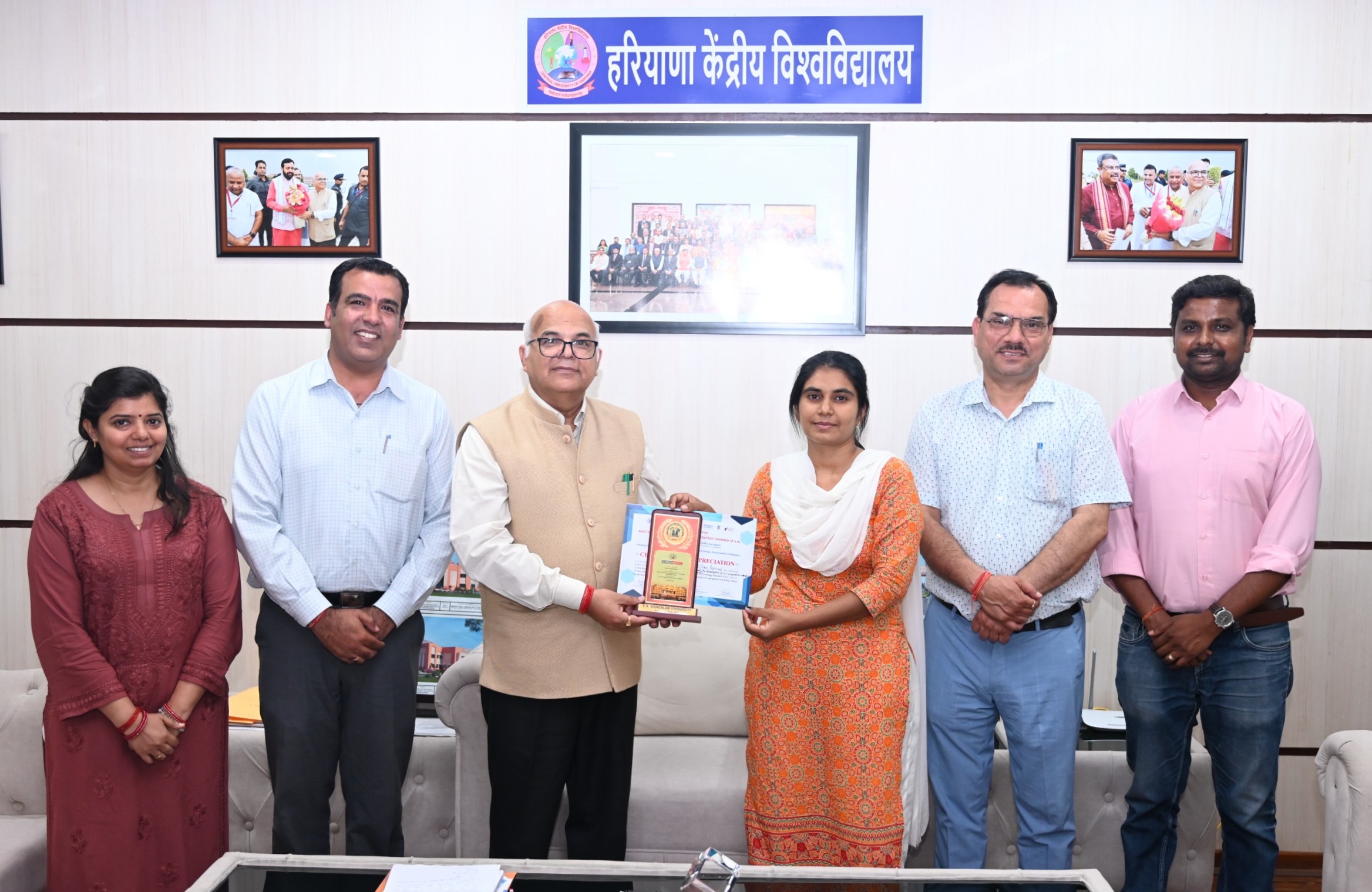 नारनौल: हकेवि की शोधार्थी ने राष्ट्रीय संगोष्ठी में पाया प्रथम पुरस्कार