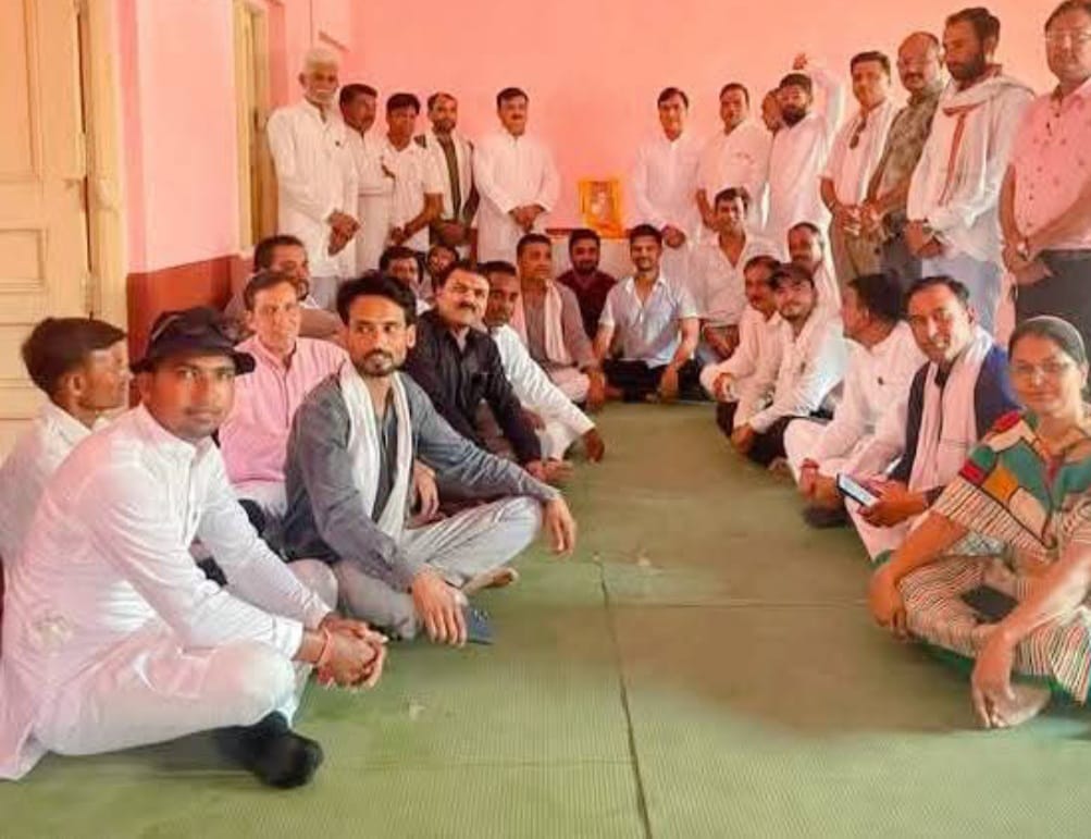 राजगढ़ः पूर्व प्रधानमंत्री राजीव गांधी की पुण्यतिथि पर श्रद्वांजलि सभा आयोजित