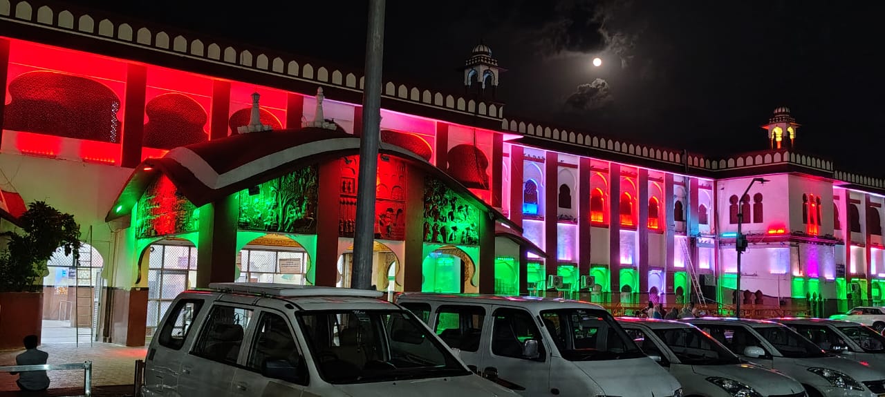 ऑपरेशन सिंदूर की विजय गाथा – रेलवे स्टेशनों पर भारतीय सेना का गौरवगान