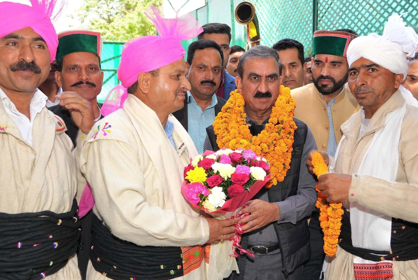 ऊन के समर्थन मूल्य में बढ़ोतरी पर विचार कर रही सरकार: मुख्यमंत्री