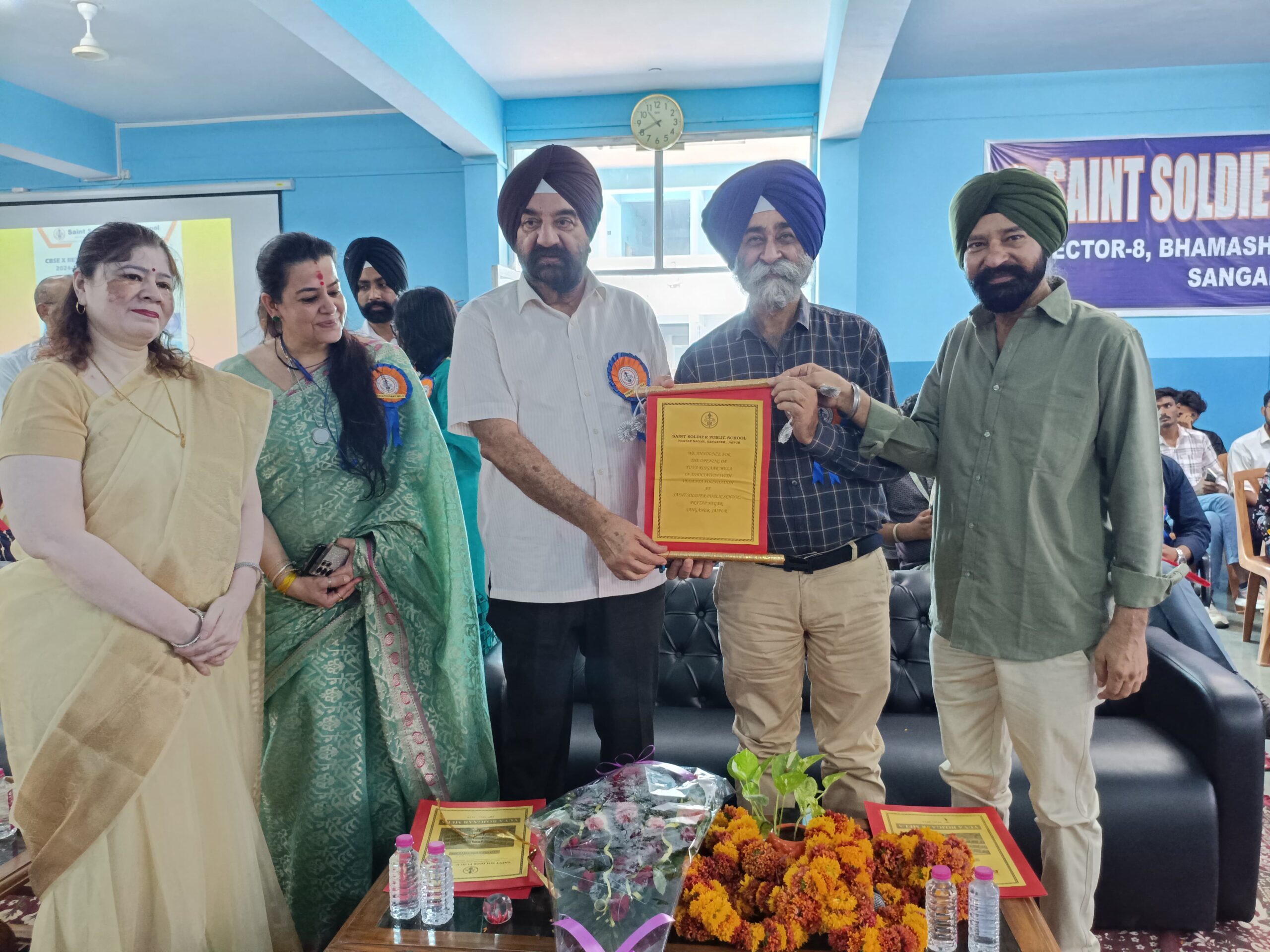 चार दिवसीय युवा रोजगार मेले का उद्घाटन: मेले में नामी कंपनियां कर रही प्रतिभाशाली फ्रेशर्स की भर्ती