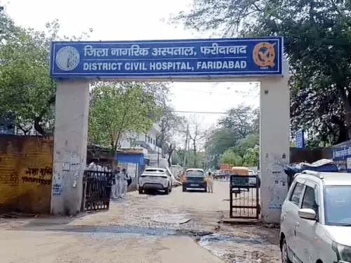 फरीदाबाद : कपड़े में लिपटा मिला नवजात शिशु, पुलिस कर रही आराेपी की तलाश