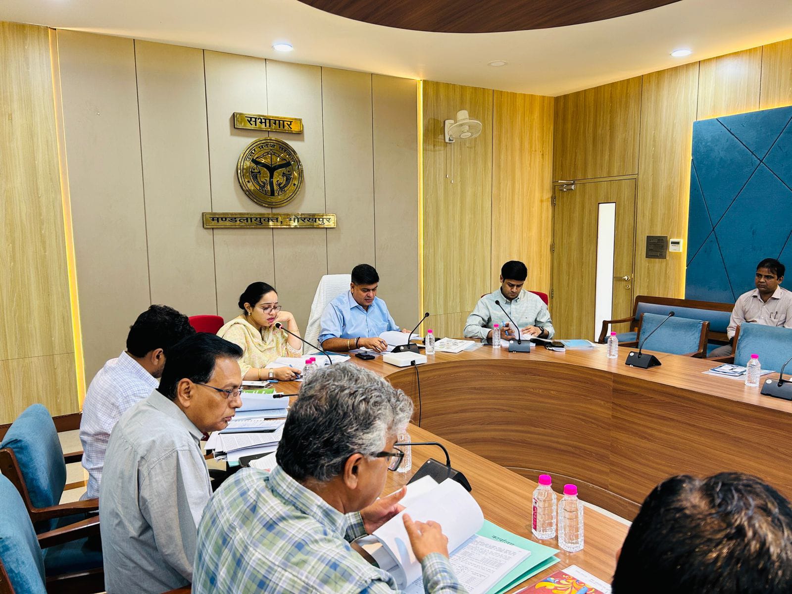 उद्यमियों की समस्याओं को प्राथमिकता के आधार पर गुणवत्तायुक्त एवं समयबद्ध निस्तारण सुनिश्चित करें:अपर आयुक्त* उद्यमियों की समस्याओं को प्राथमिकता के आधार पर गुणवत्तायुक्त एवं समयबद्ध निस्तारण सुनिश्चित करें:अपर आयुक्त*