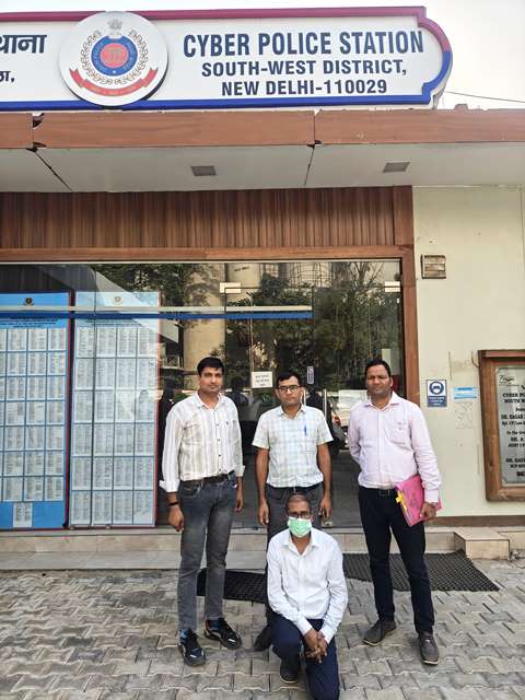 पुलिस ने शातिर ठग को किया गिरफ्तार