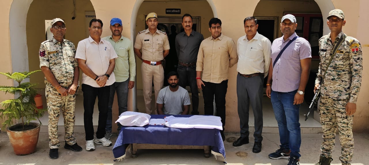 एंटी गैंगस्टर टास्क फोर्स की बड़ी कार्रवाई :  एक लाख रूपये का ईनामी गैंगस्टर राजवीर उर्फ लारा हरियाणा से गिरफ्तार