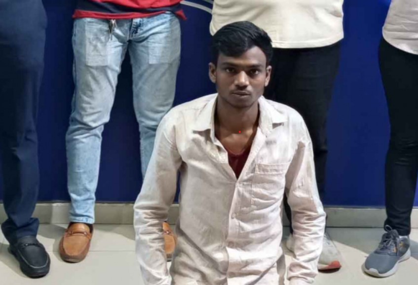 सूरत में चोरी की वारदातों का पर्दाफाश: 12 मामलों में फरार शातिर आरोपी चोरी की मोपेड के साथ गिरफ्तार