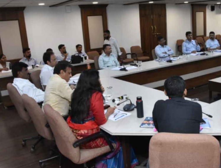 विधिवत मानसून से पहले पालिका तंत्र सतर्क, समीक्षा बैठक में प्री-मानसून कार्यों का प्रस्तुत किया गया खाका