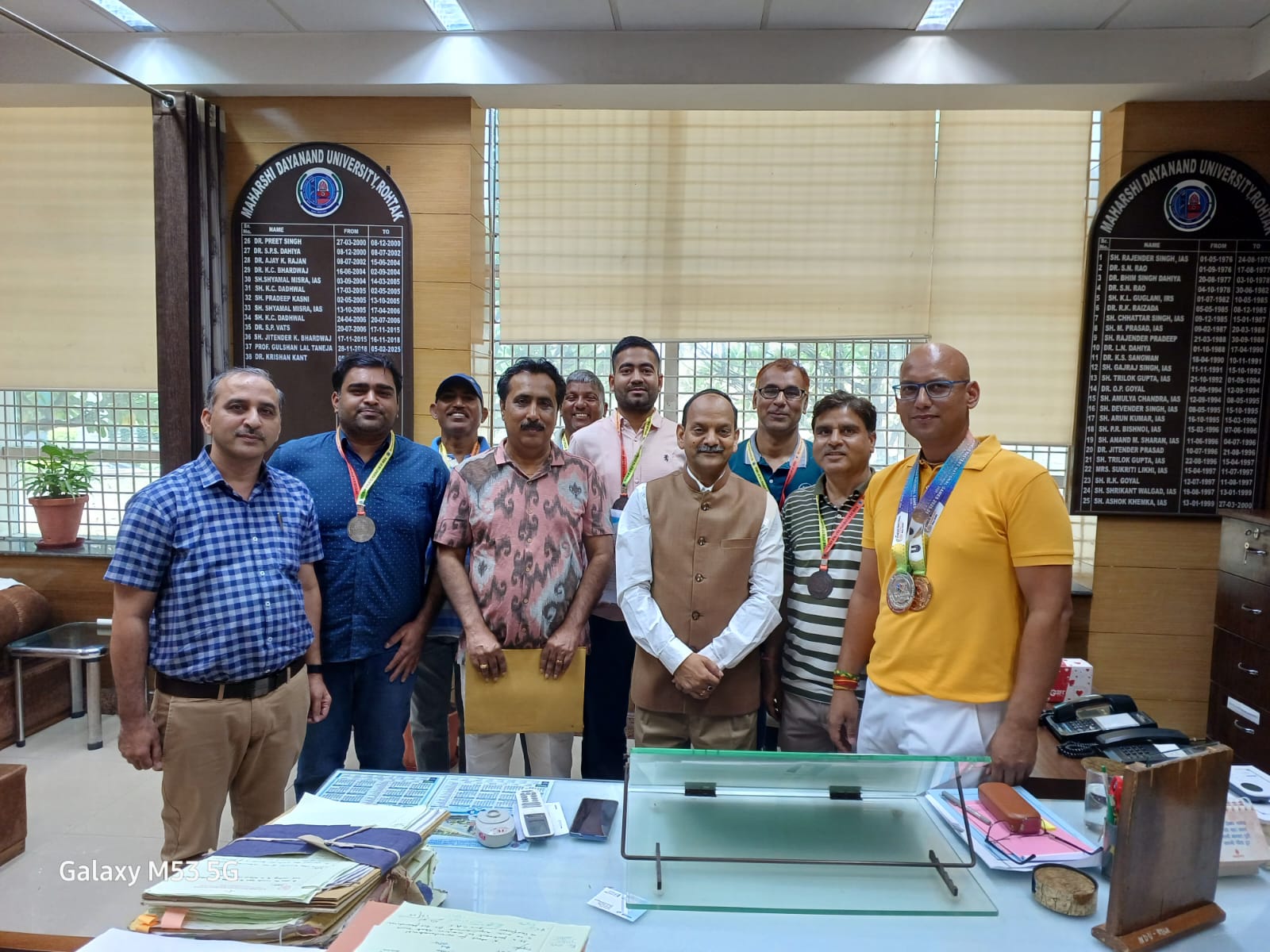 रोहतक: 44वीं राष्ट्रीय वेटरन एथलेटिक्स चैंपियनशिप में एमडीयू कर्मियों का शानदार प्रदर्शन