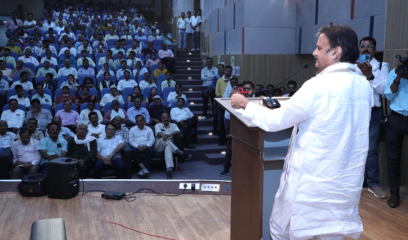 जिद- जुनून एवं जज़्बे से बड़े से बड़े लक्ष्य को प्राप्त किया जा सकता है: उप मुख्यमंत्री शुक्ल