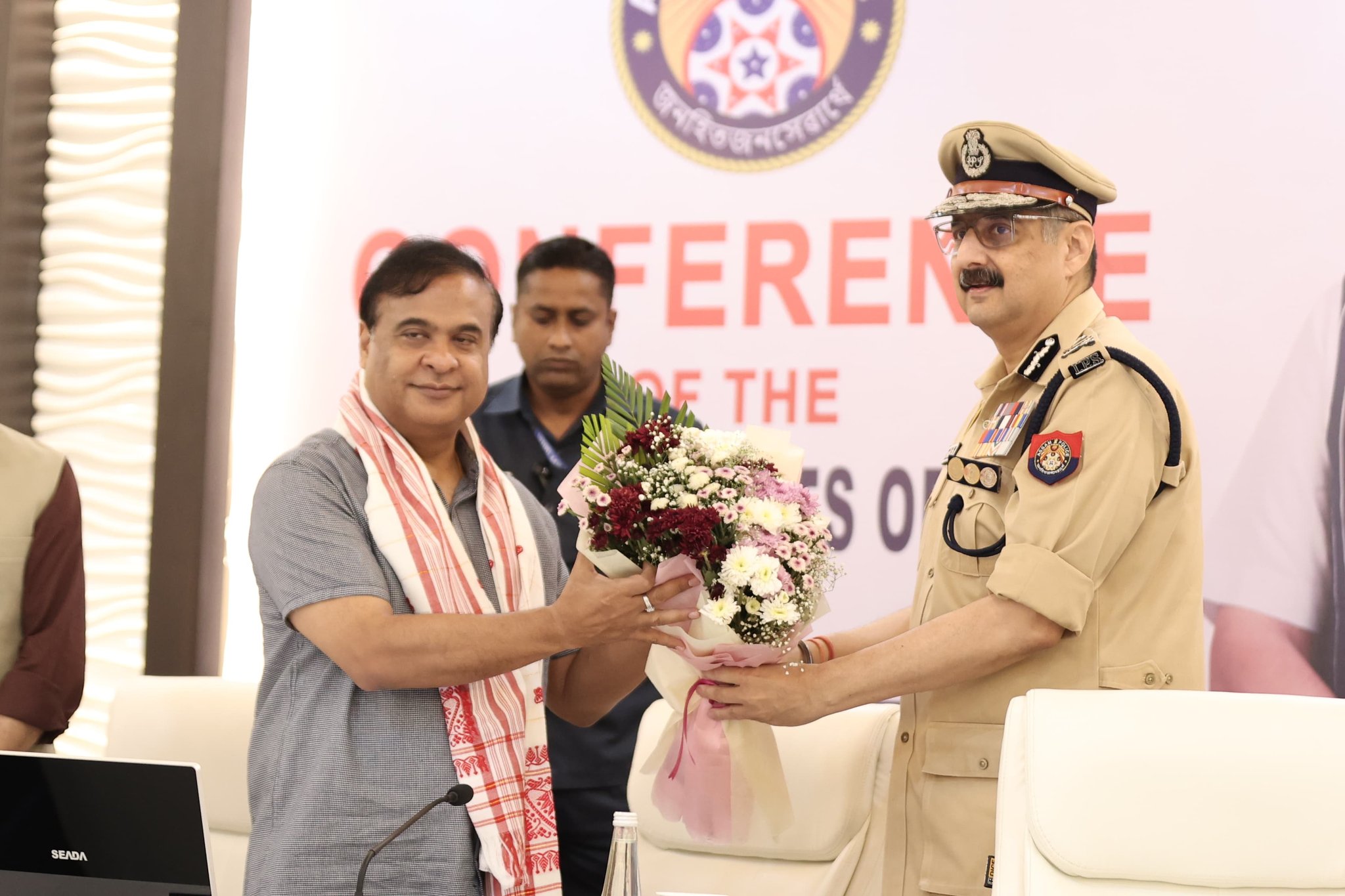 सुरक्षित असम के लिए पुलिसिंग रणनीतियों पर जोर