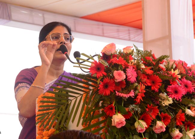 विकास की इस गाथा में रेलवे की तस्वीर भी बदल रही है : अनुप्रिया पटेल