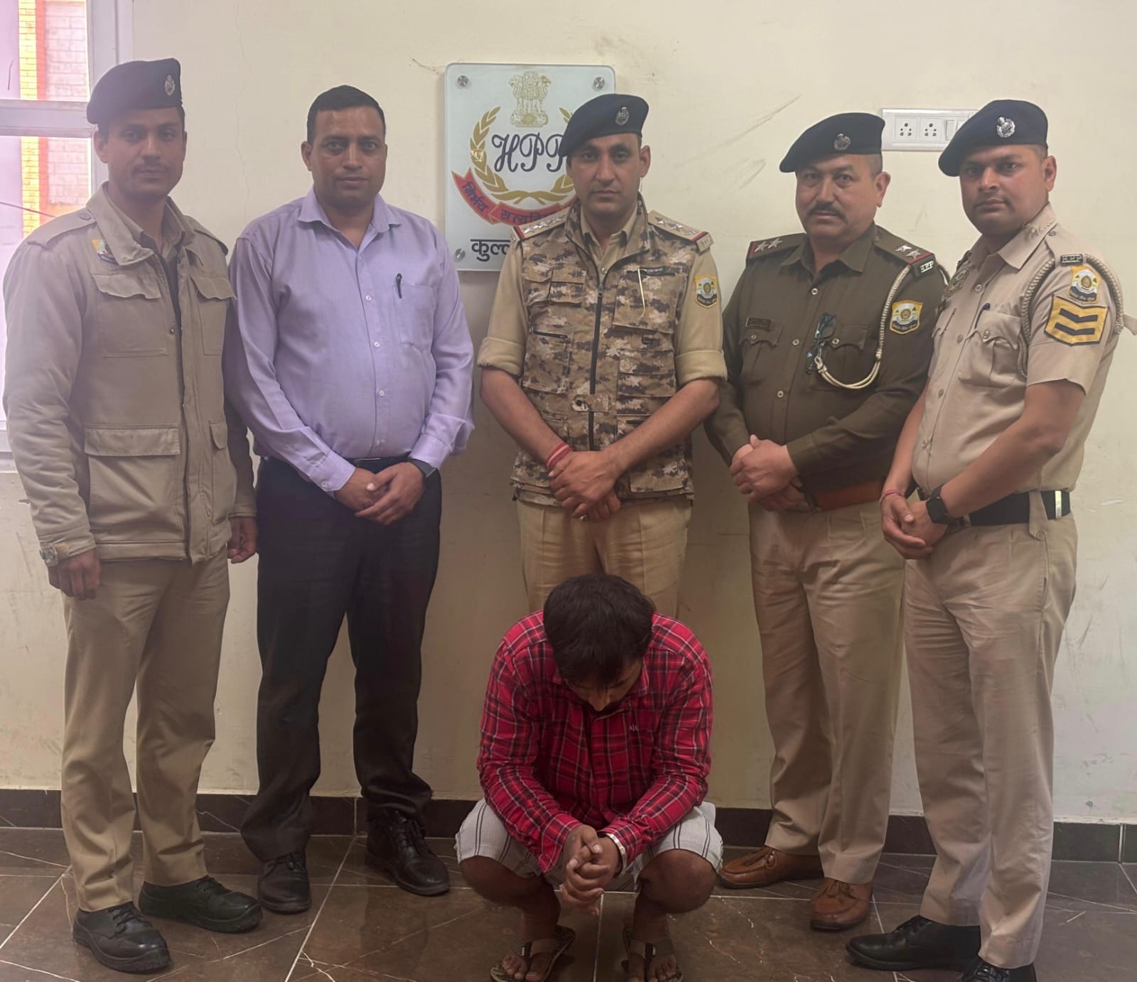 मनाली में 44 ग्राम हेरोइन की खेप के साथ पंजाब का युवक गिरफ्तार