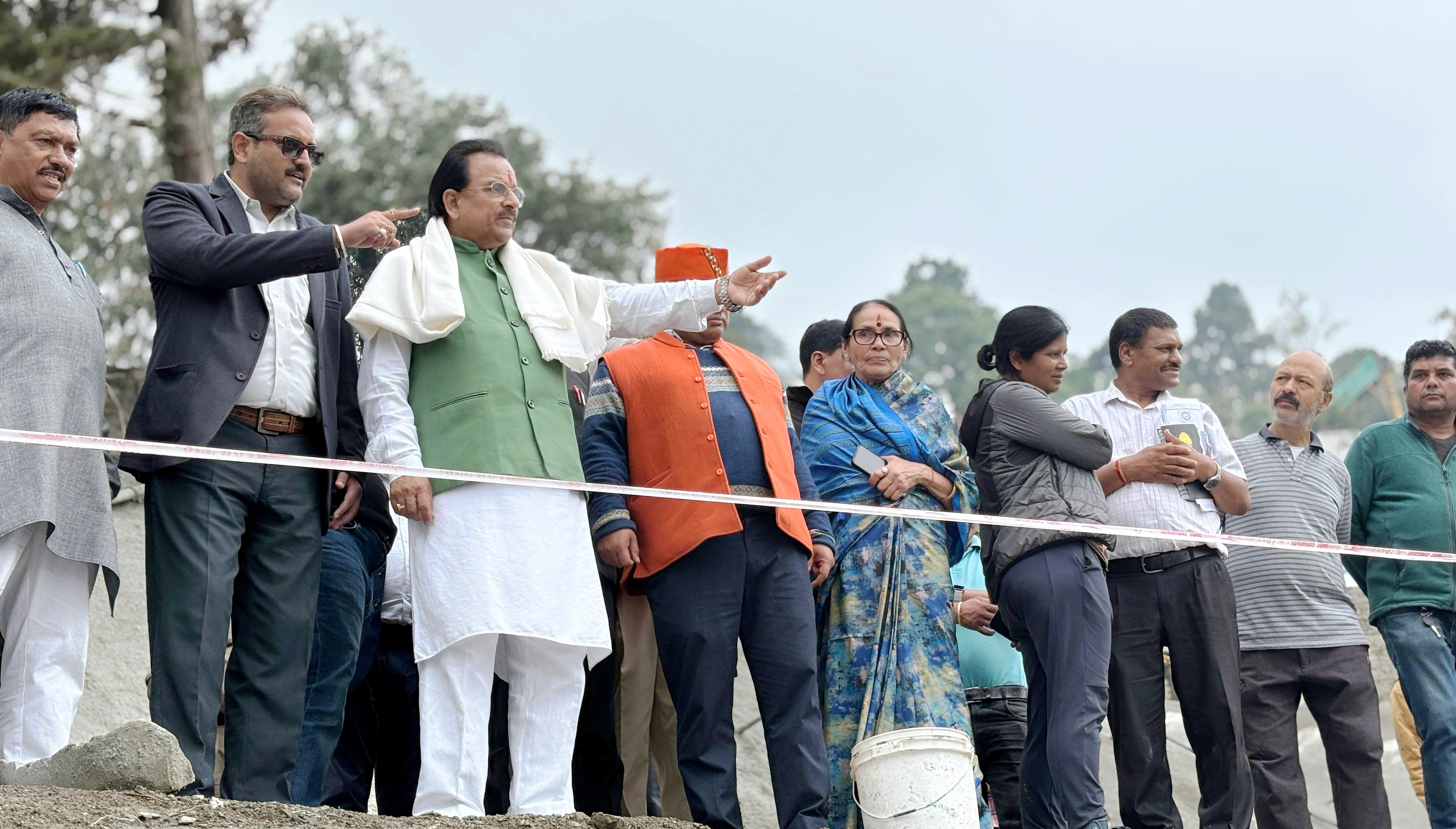 सांसद ने किया बलियानाला का निरीक्षण सांसद ने किया बलियानाला का निरीक्षण