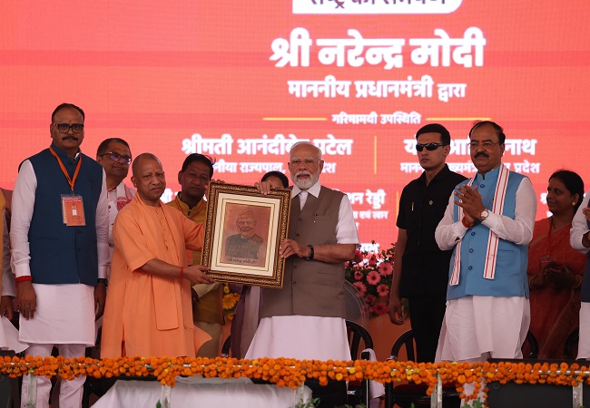 आत्मनिर्भर भारत की सफलता का उदाहरण है ऑपरेशन सिंदूर: योगी आदित्यनाथ