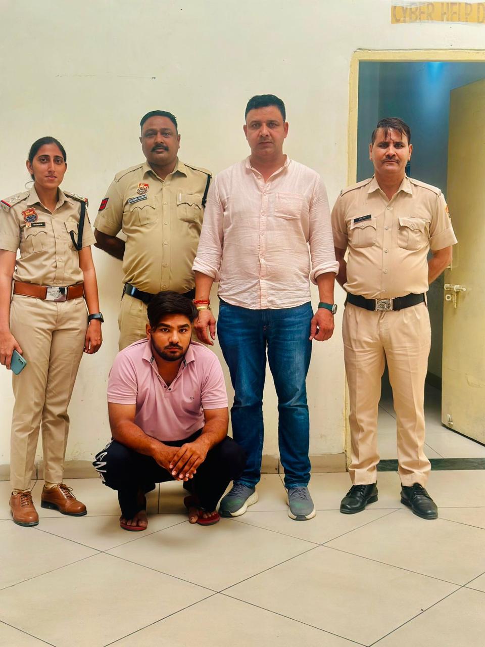 फरीदाबाद : नाबालिग से दुष्कर्म और जबरन वसूली मामले में आरोपी गिरफ्तार