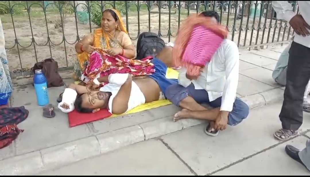 शाहजहांपुर में राजकीय मेडिकल कॉलेज में गैस रिसाव से मची भगदड़