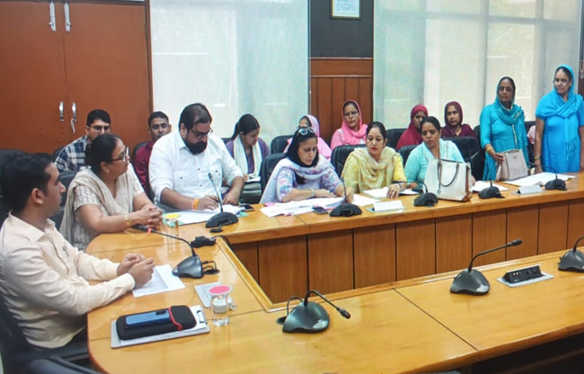 सोनीपत: लिंगानुपात सुधार में आशा वर्करों की भूमिका महत्वपूर्ण: उपायुक्त