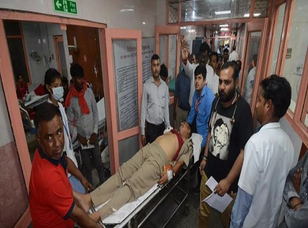 लखनऊ सीबीआई कार्यालय में घुसा युवक, तीर मारकर दारोगा काे किया घायल