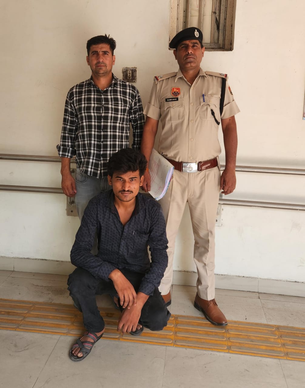 पानीपत: सुनार की दुकान से 12 किलो चांदी लेकर फरार हुए कारीगर को यूपी से किया गिरफ्तार