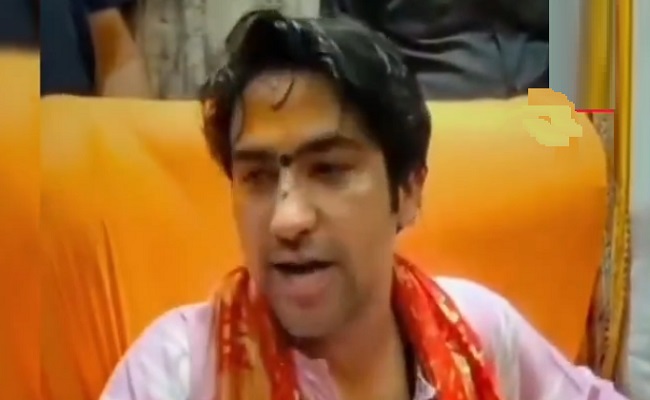 पाकिस्तान बिगड़ैल औलाद, जिसे कोई भी सुधार नहीं सकता: पंडित धीरेंद्र शास्त्री
