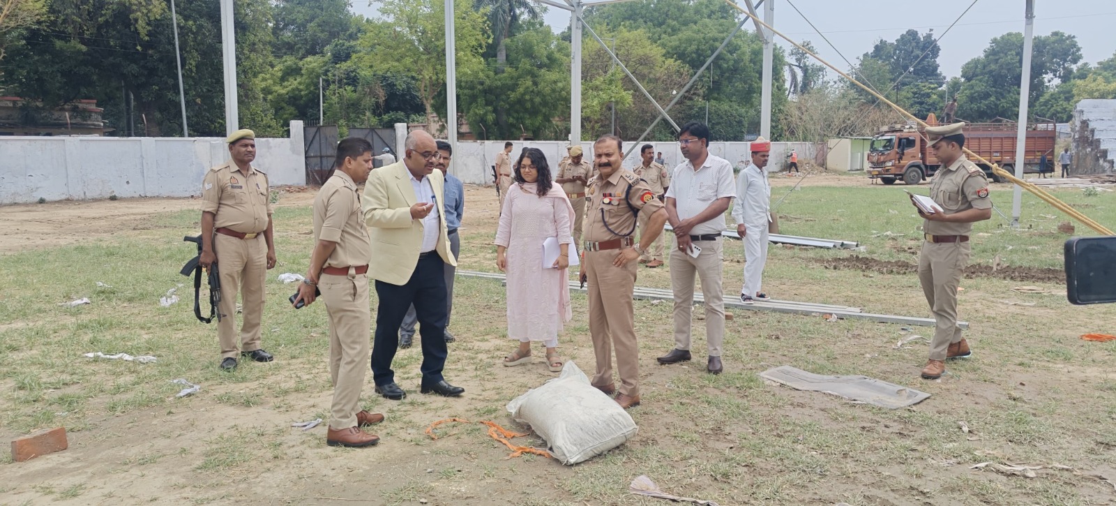 प्रधानमंत्री के दाैरे को लेकर आला अधिकारियों ने सीएसए ग्राउंड का लिया जायजा