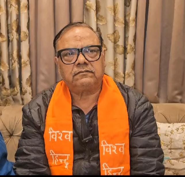 विहिप के केंद्रीय प्रबंध कार्यकारिणी सदस्य डॉ राजकमल गुप्ता ने प्रो रामगोपाल यादव के खिलाफ दी तहरीर