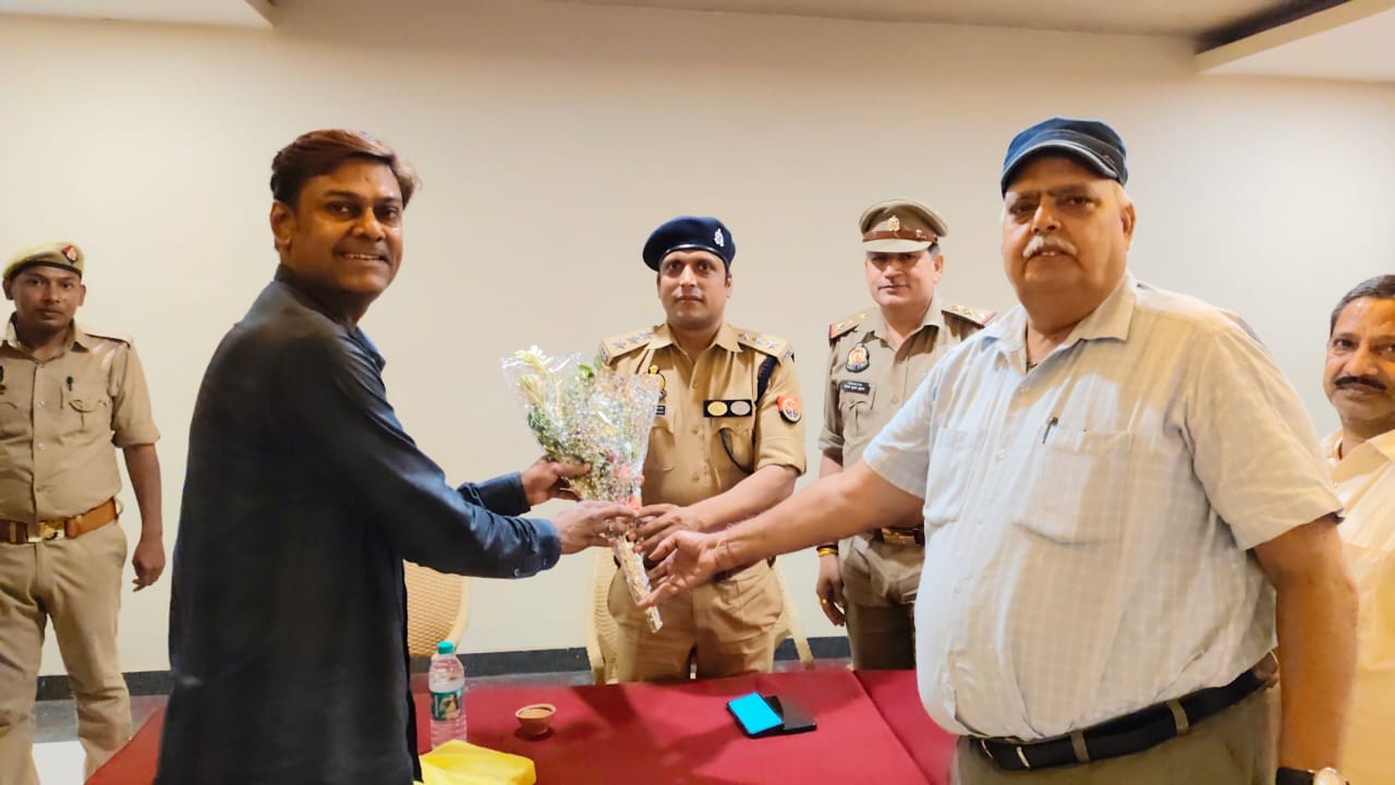 बकरीद पर सड़क पर नहीं होगी नमाज : एसीपी