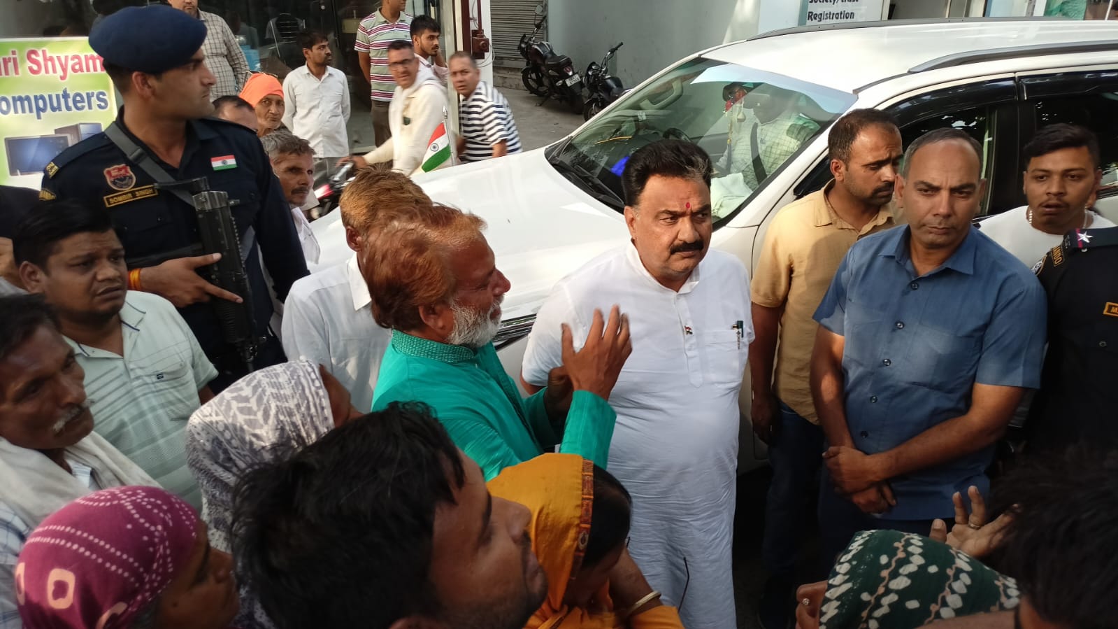 जींद में हुडा विभाग ने हटाया अतिक्रमण,डिप्टी स्पीकर हुए सख्त