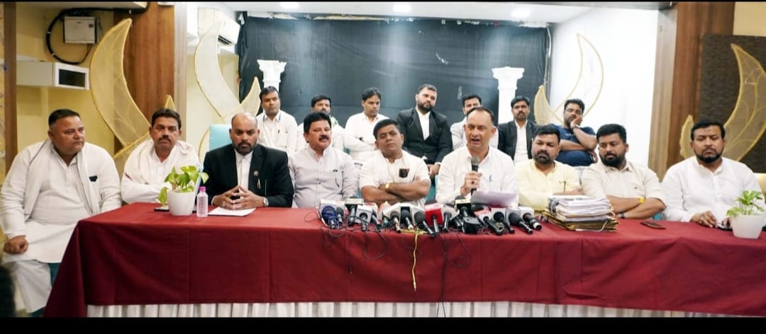 जबलपुर : पूर्व पार्षद ने भेजा वर्तमान पार्षद को एक करोड़ की मानहानि का नोटिस.. लगाए गंभीर आरोप
