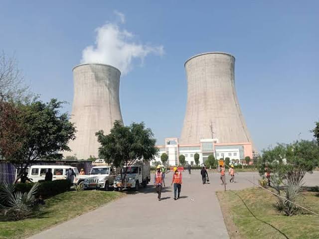झज्जर पावर प्लांट में खोलते पानी से चार मजदूर झुलसे