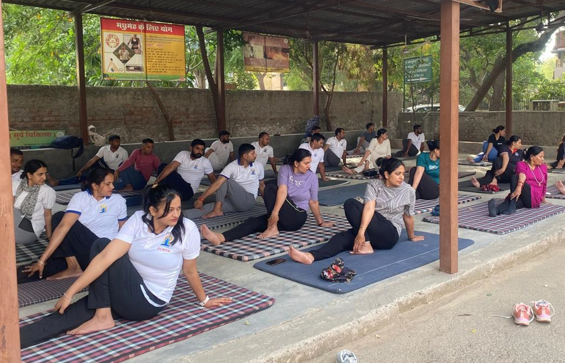 गुरुग्राम: अंतर्राष्ट्रीय योग दिवस की तैयारियों में योगाभ्यास पर जोर