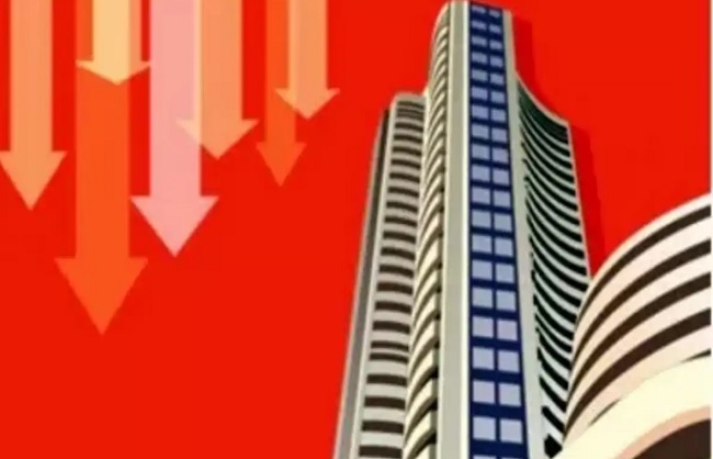 शेयर बाजार में शुरुआती कारोबार में गिरावट, सेंसेक्‍स 522 अंक लुढ़का