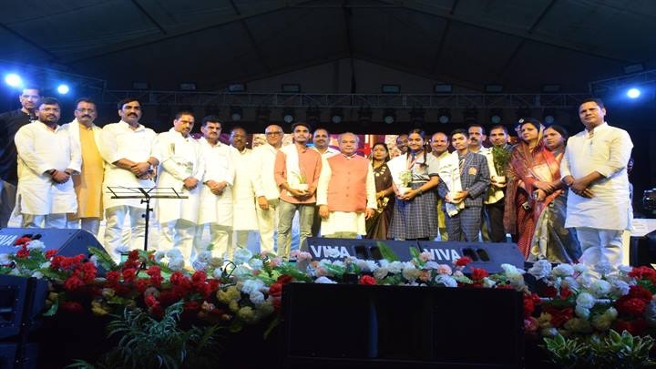 सिंगरौली के राजस्व का मध्य प्रदेश के विकास में भी महत्वपूर्ण योगदानः नरेन्द्र सिंह तोमर