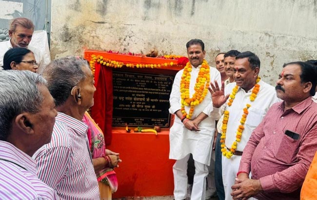 शहर दक्षिणी के पुराने वार्डों में पानी की समस्या का समाधान : महापौर