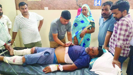 मुरैना : कांग्रेस नेता पर लाठी, डंडे और तलवार से हमला कर किया घायल