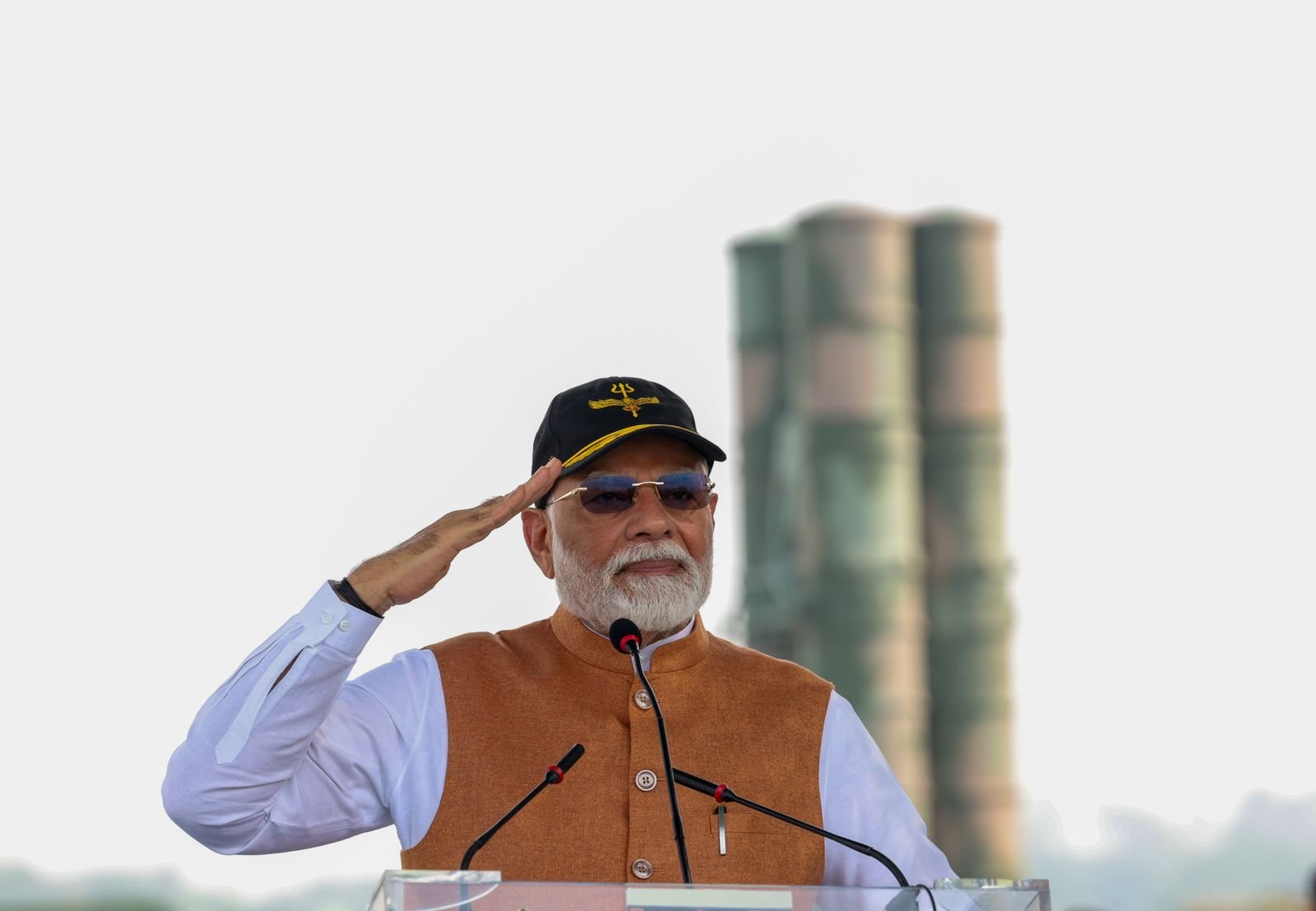 भारत शांति के पक्ष में है, लेकिन आक्रमण होने पर शत्रु को धूल चटाने के लिए भी सदैव तैयार : प्रधानमंत्री