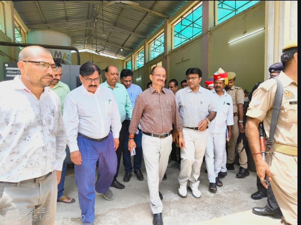 कन्नौज: डीएम ने करवाया मेडिकल कालेज में आक्सीजन प्लांट का मॉकड्रिल