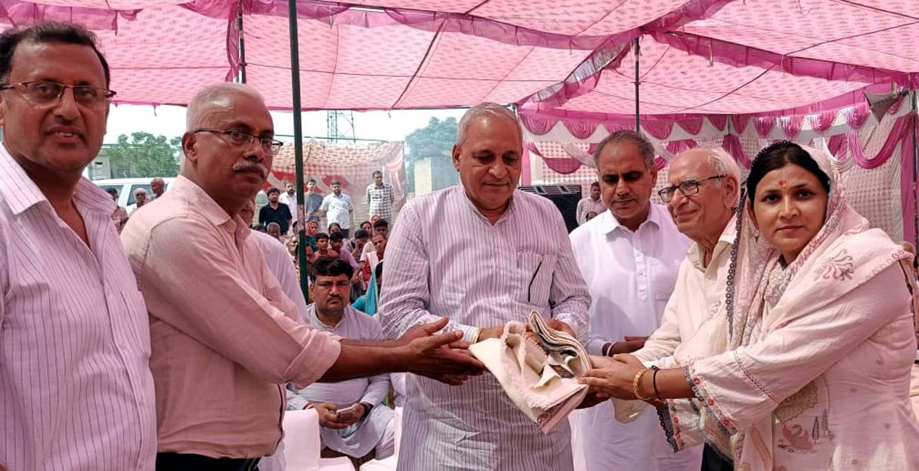 हिसार : सेवा भारती के कार्यकर्ता जरूरतमंदों की सेवा में सदैव तत्पर हैं : रणबीर गंगवा