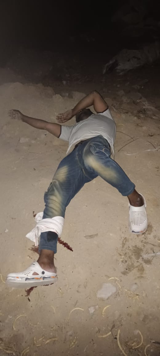 वीवीआईपी मॉल के सामने सरेआम चेन स्नैचिग करने वाला शातिर लुटेरा पुलिस मुठभेड़ में घायल