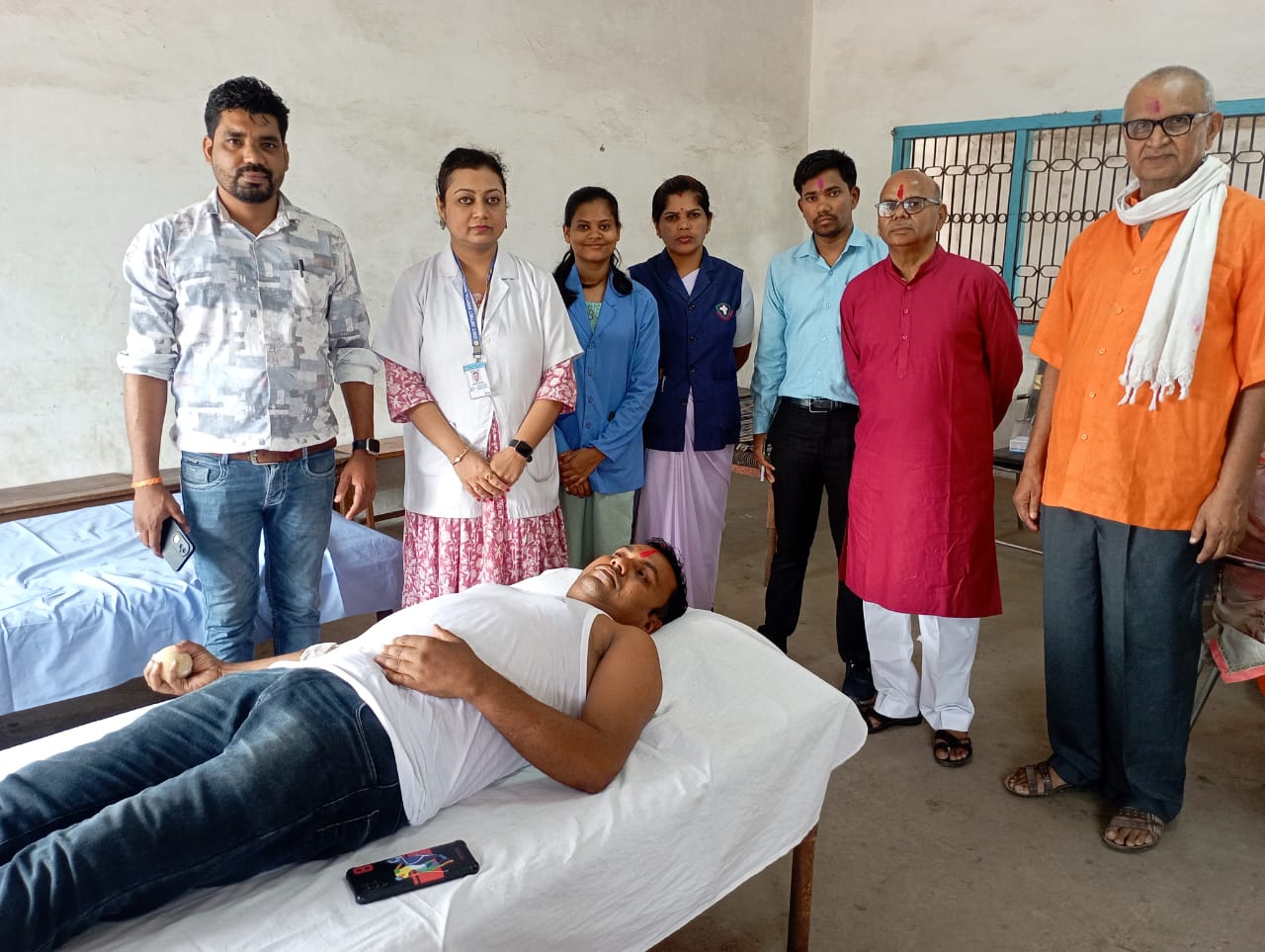 आरएसएस के वरिष्ठ प्रचारक स्व. पांडुरंग शंकरराव मोघे की पुण्यतिथि पर लगा रक्तदान शिविर