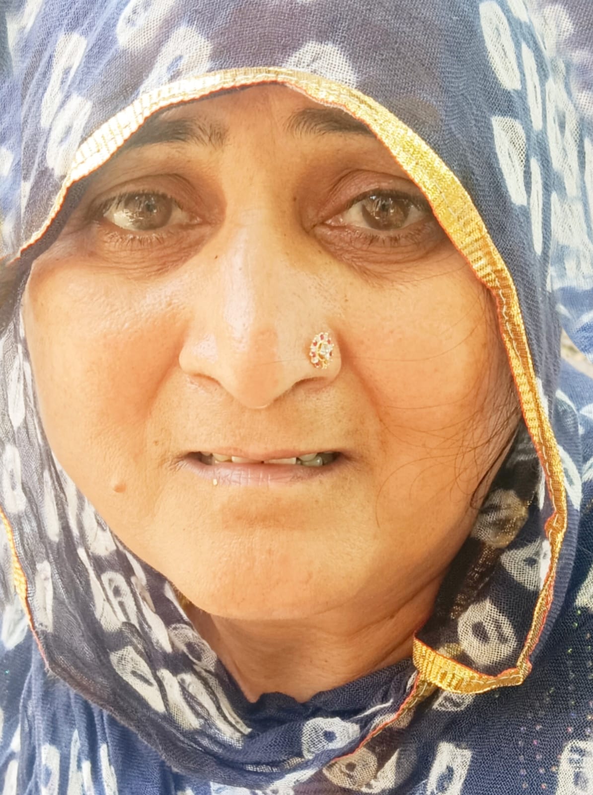 जेल में अवैध मादक पदार्थ स्मैक की तस्करी करने वाली महिला तस्कर को पकडा