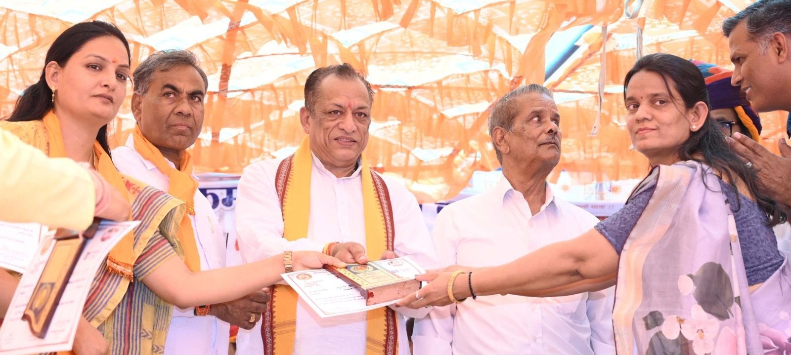शिक्षा मनुष्य के जीवन का सबसे कीमती तोहफा  : जोराराम