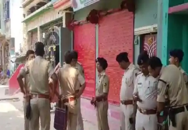 अपराधियाें ने एक ही परिवार के तीन लोगों को मारी गोली, मां-बेटी की मौत