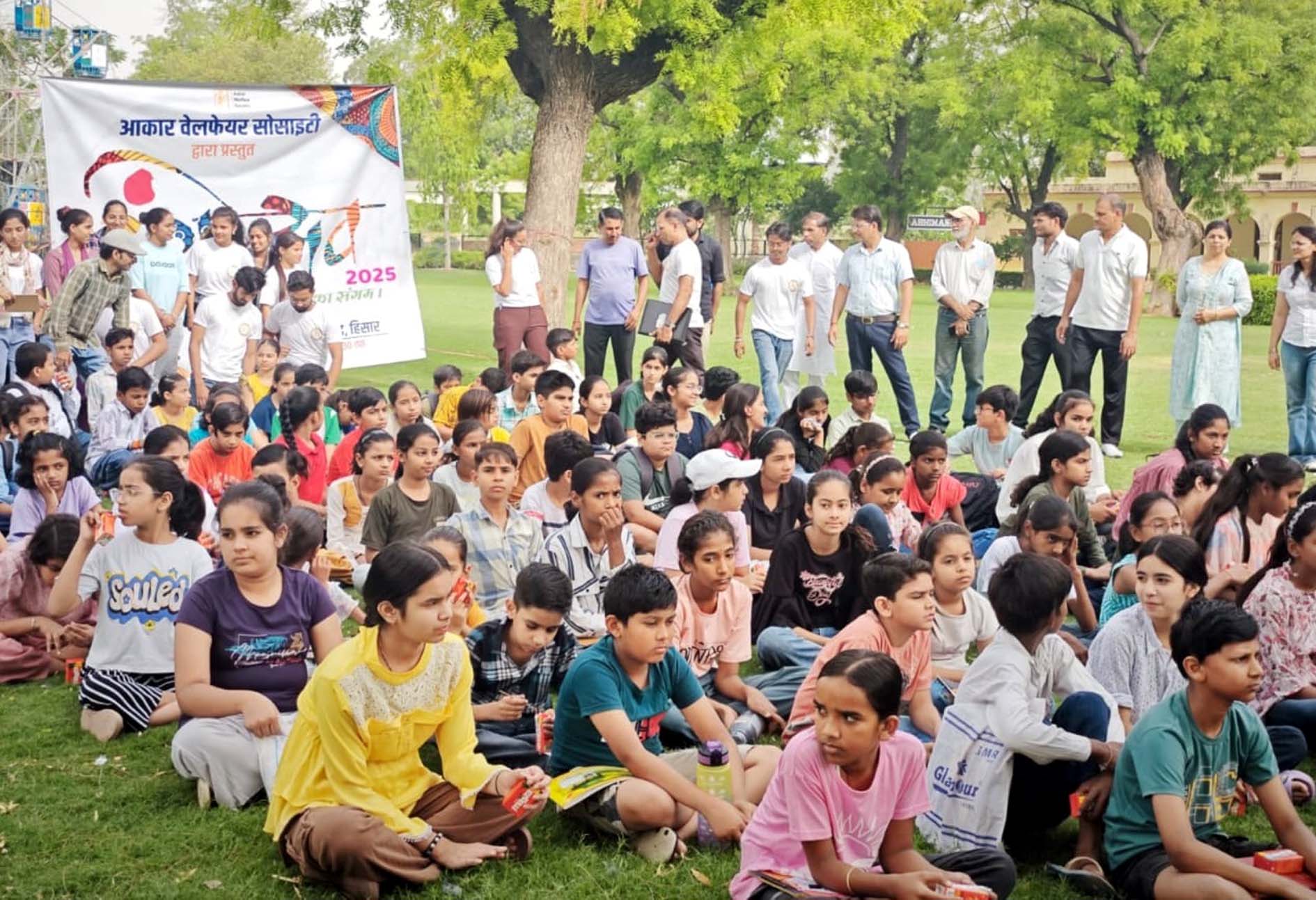 हिसार : रंगोत्सव 2025’ का शुभारंभ, पहले दिन उत्साहपूर्वक प्रतिभागिता