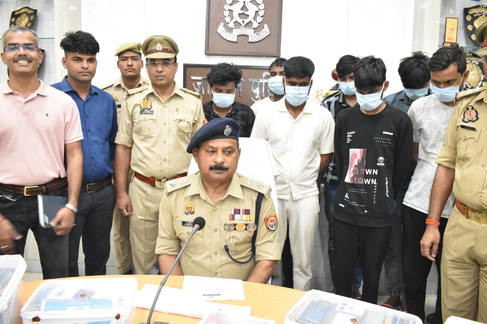 ऑनलाइन गेमिंग ऐप से ठगी करने वाले 7 गिरफ्तार