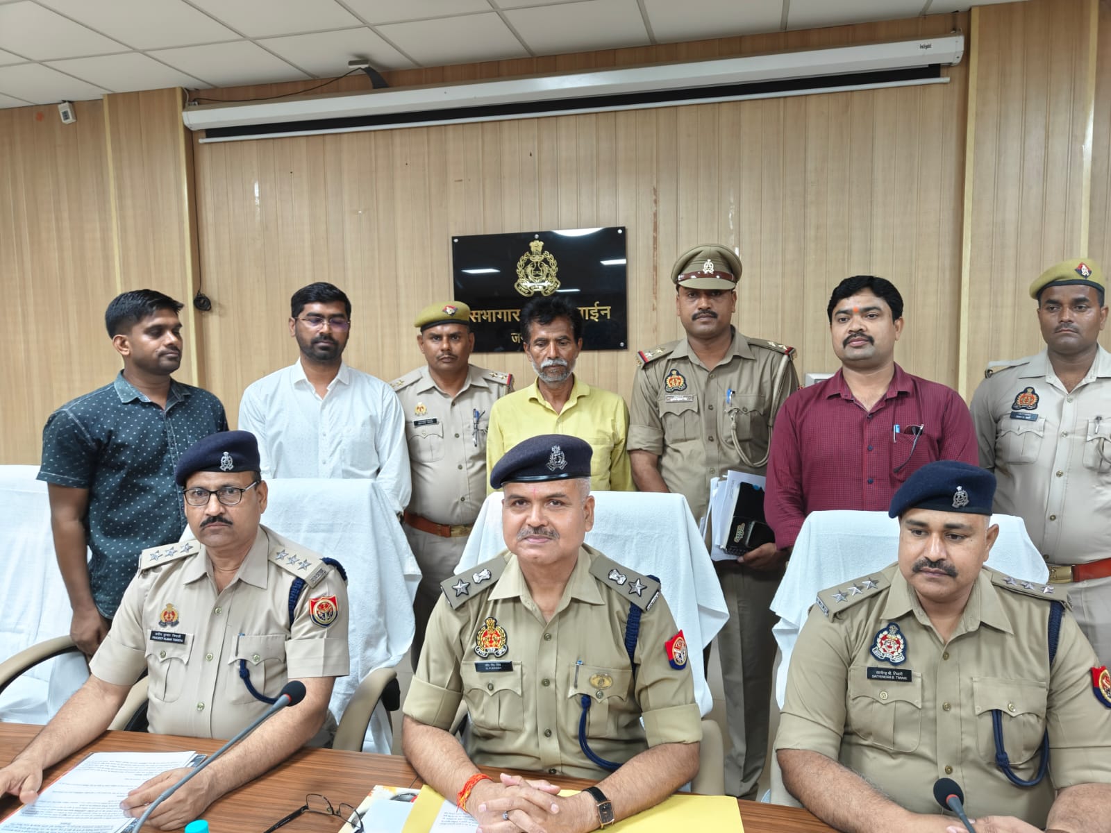 हत्या का पुलिस ने 12 घंटे में किया खुलासा, हत्याभियुक्त गिरफ्तार