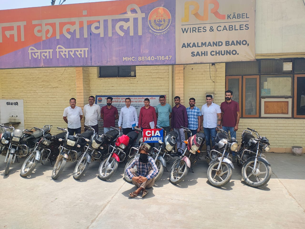 सिरसा: अंतरराज्यीय बाइक चोर गिरोह का भंडाफोड़, 11 मोटरसाइकिल बरामद