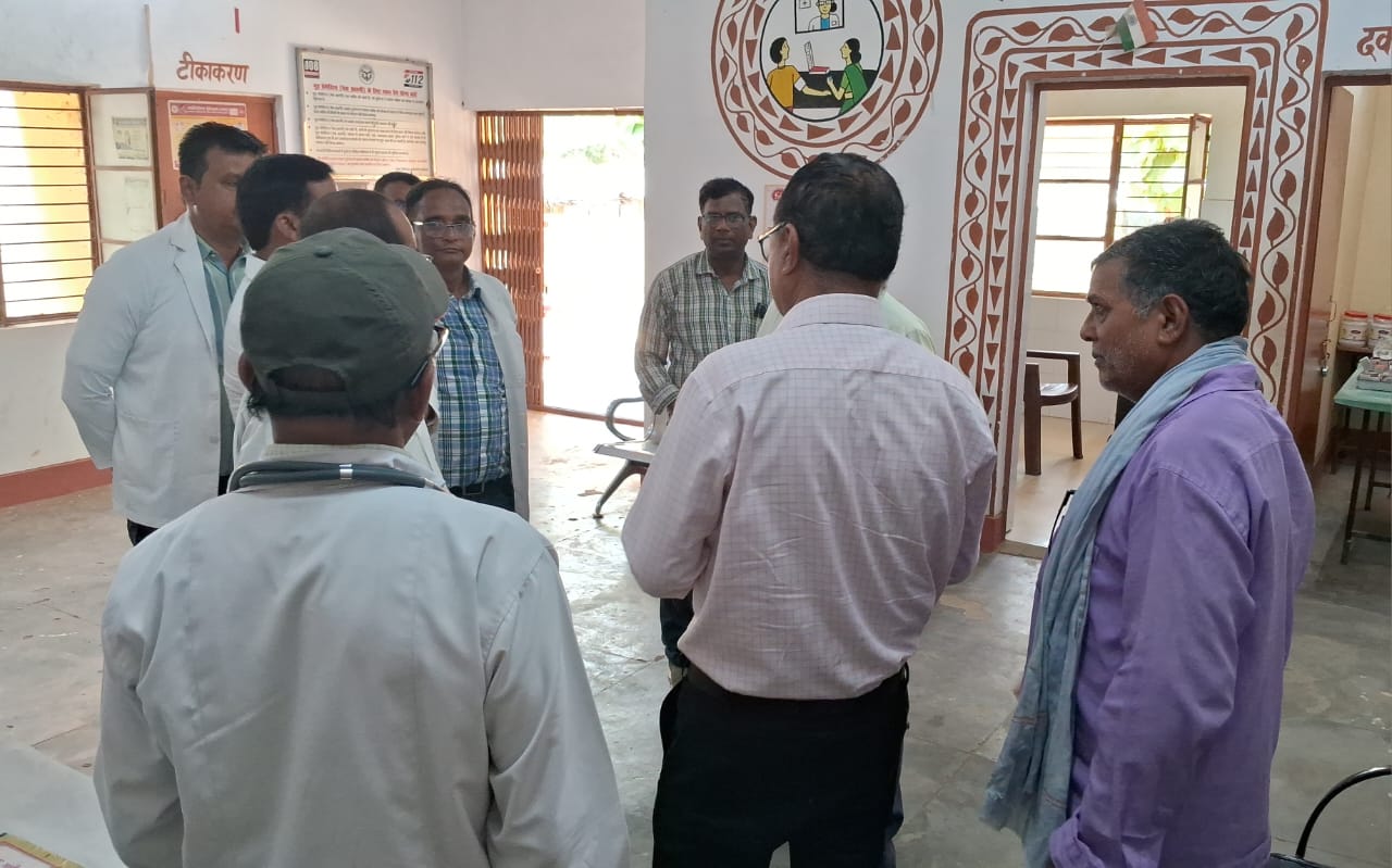 राजी जगदीशपुर के मुख्यमंत्री आरोग्य स्वास्थ्य मेले में भी पहुंचे मुख्य चिकित्सा अधिकारी