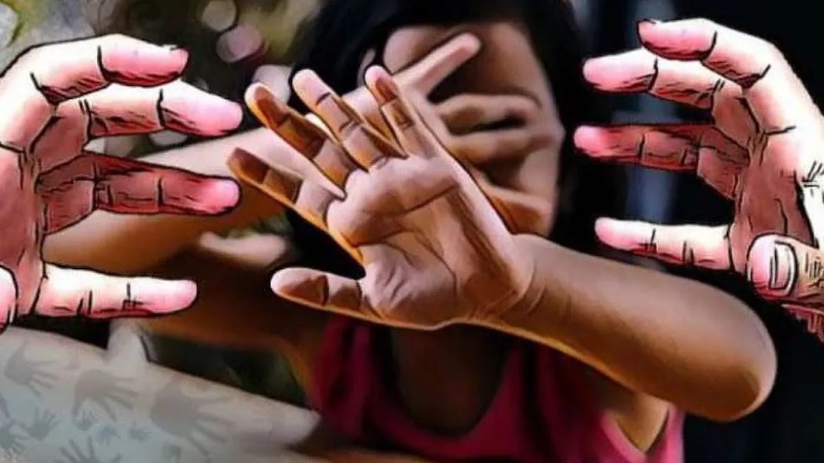 नाबालिग किशोरी को कमरे में ले जाकर रखा, चार युवकों के खिलाफ मामला दर्ज